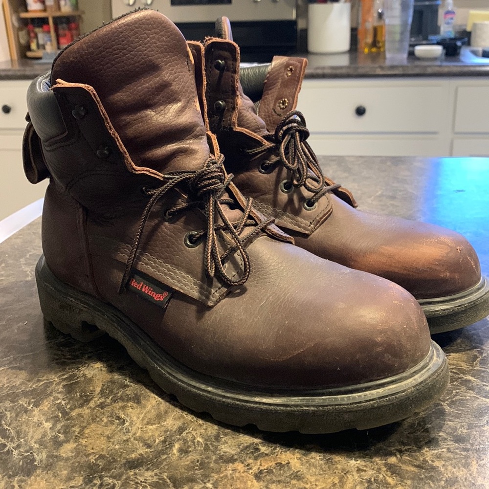 Red Wing Boots 9